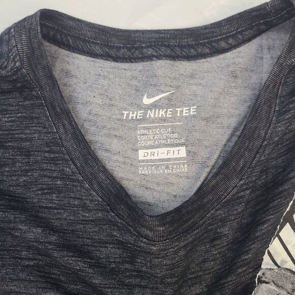 Nike Men Gray T Shirt Size XL - Picture 2 of 5
